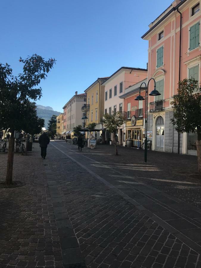 Casa Nika Apartment Riva del Garda Ngoại thất bức ảnh